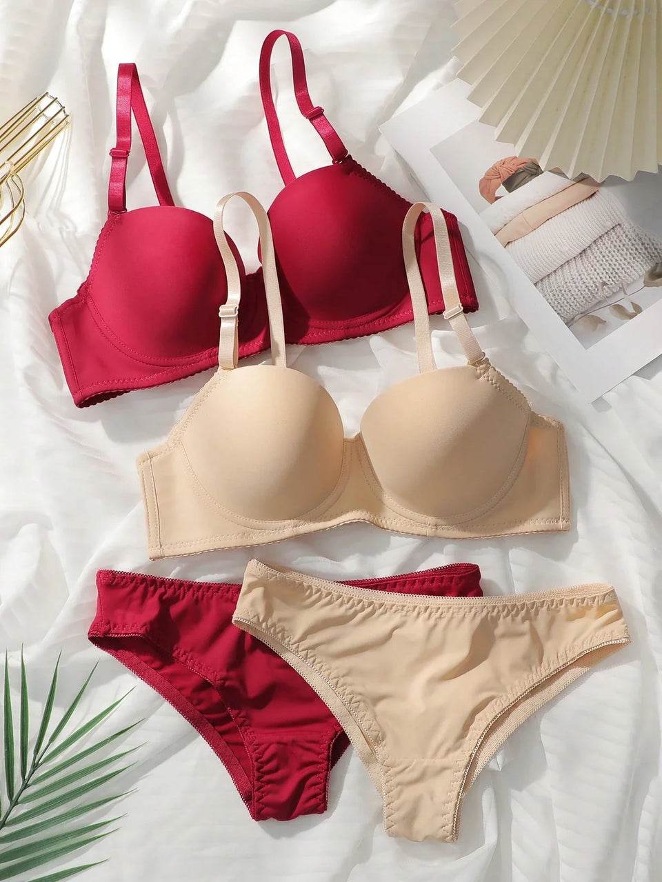 Single padded bra panty set