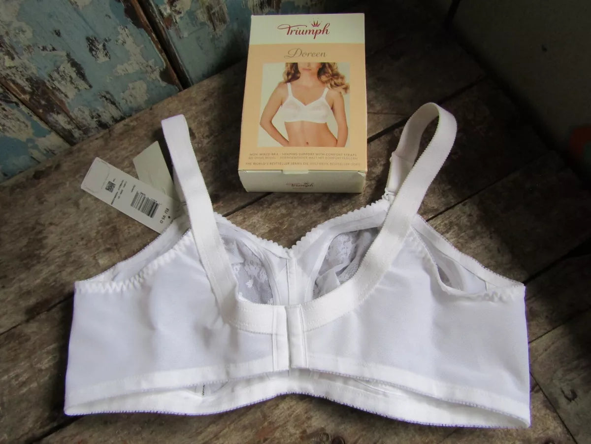 Pack of 2 Triumph Doreen bras  (plus sizes )♥️